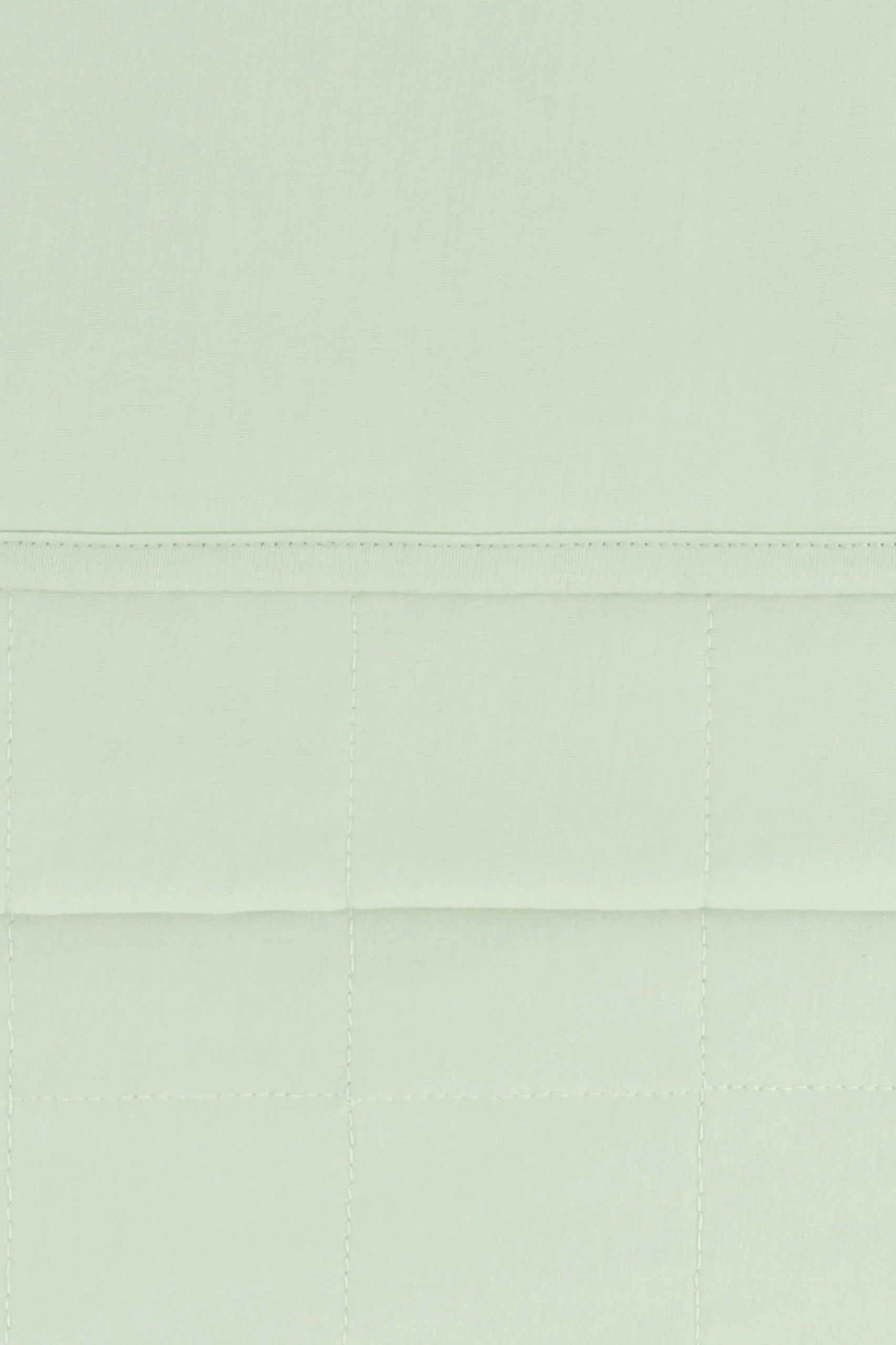 Adult Quilted Blanket in Basil 2.5