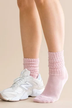 Adult Scrunch Socks in Blush