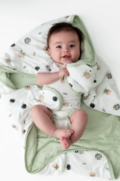Baby Blanket in Grogu™ 1.0