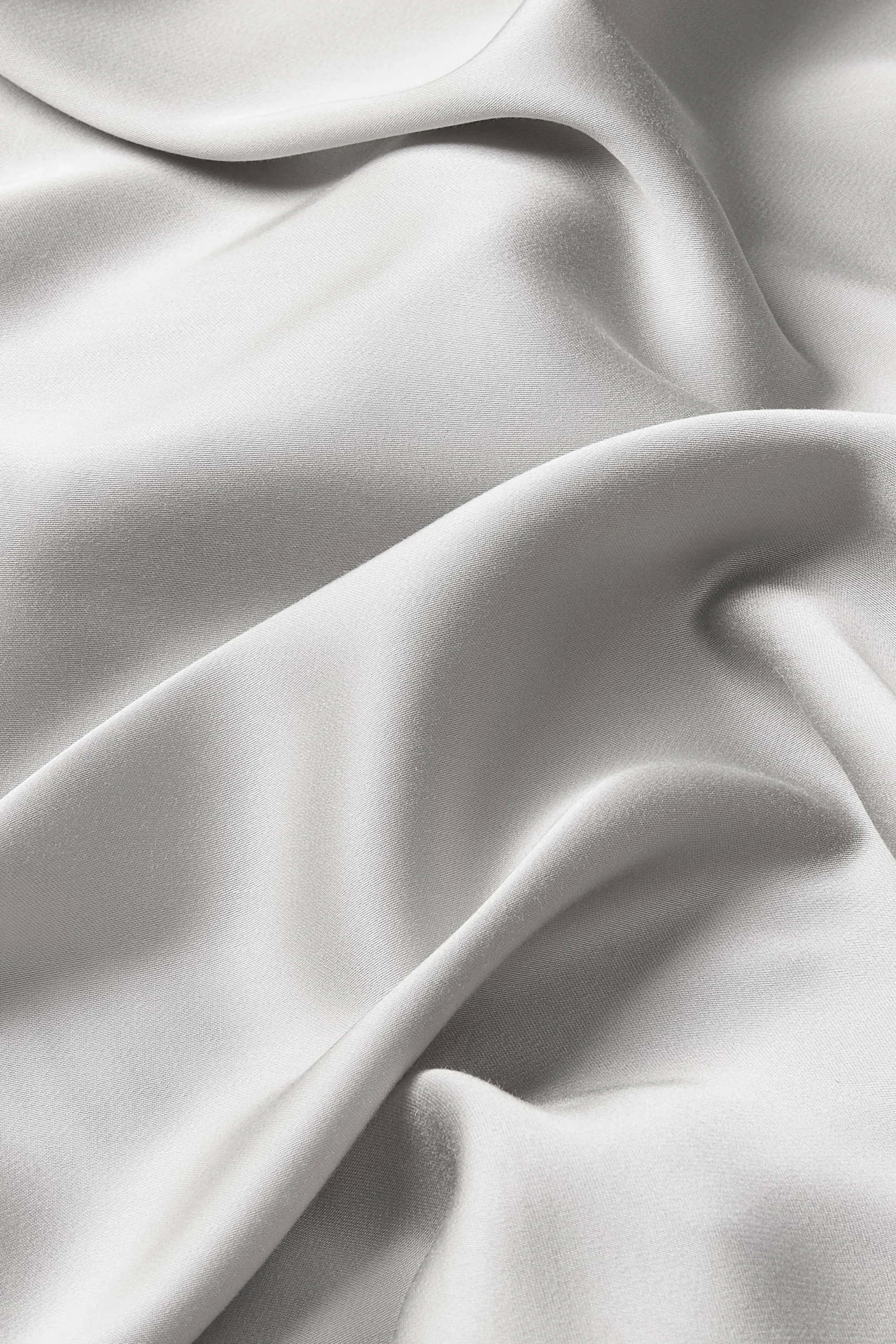 Bamboo Sateen Pillowcase Set in Dove Gray