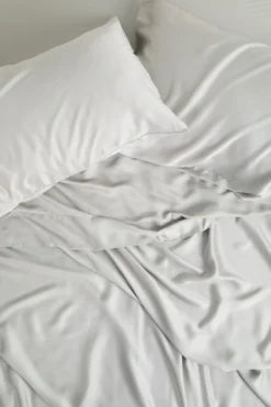 Bamboo Sateen Pillowcase Set in Dove Gray