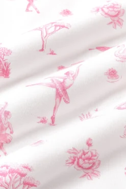 Change Pad Cover in Toile Ballet