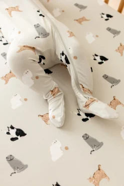 Crib Sheet in Fluffy Cat