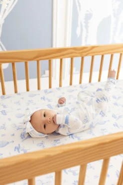 Crib Sheet in Toile Safari