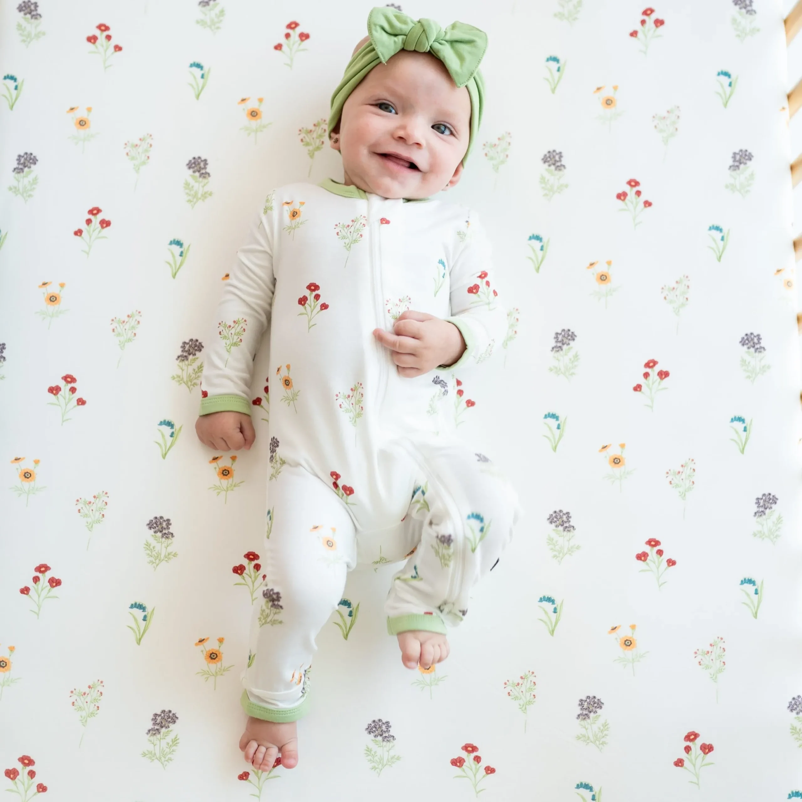 Crib Sheet in Wildflower