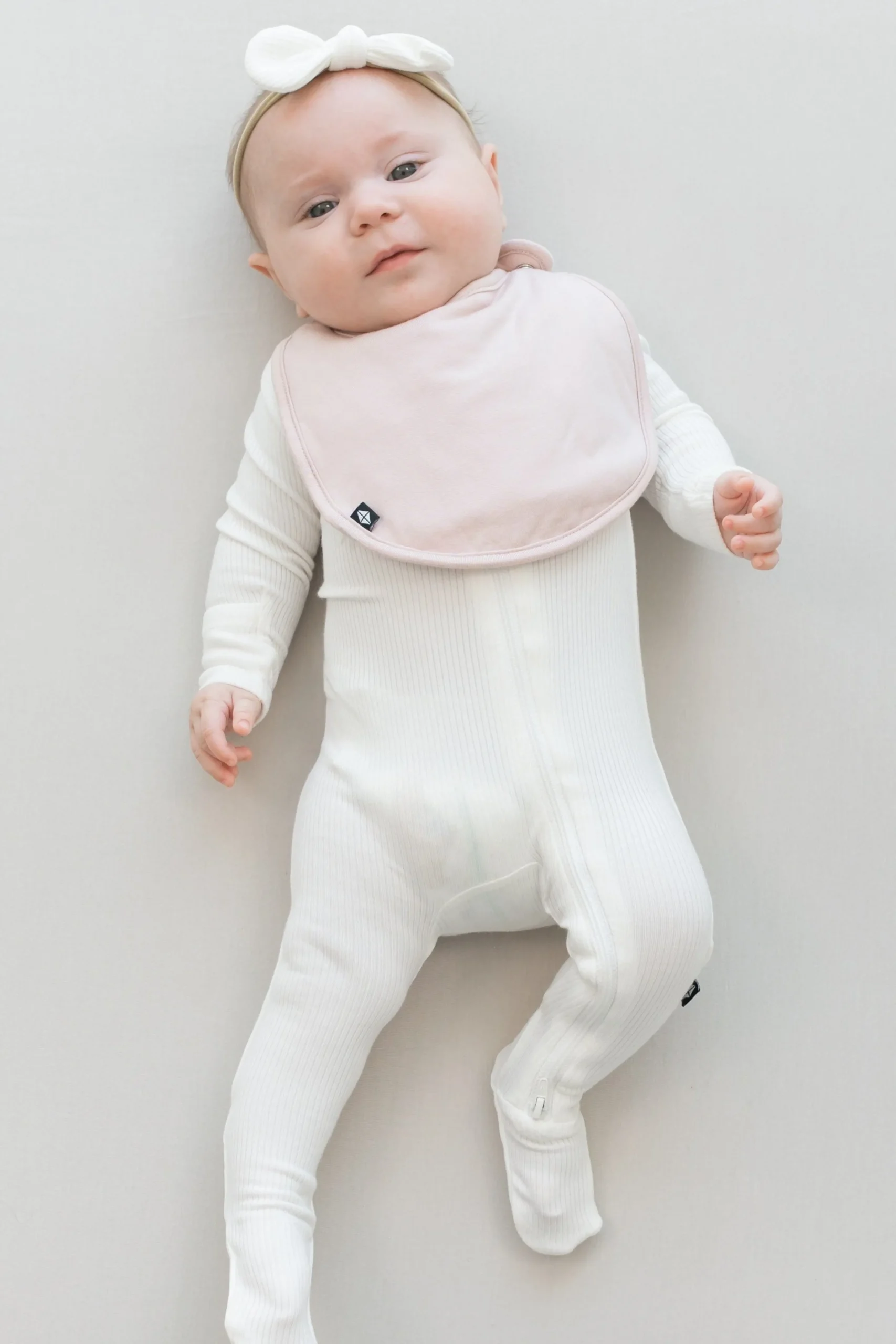 Cushy Bib in Blush