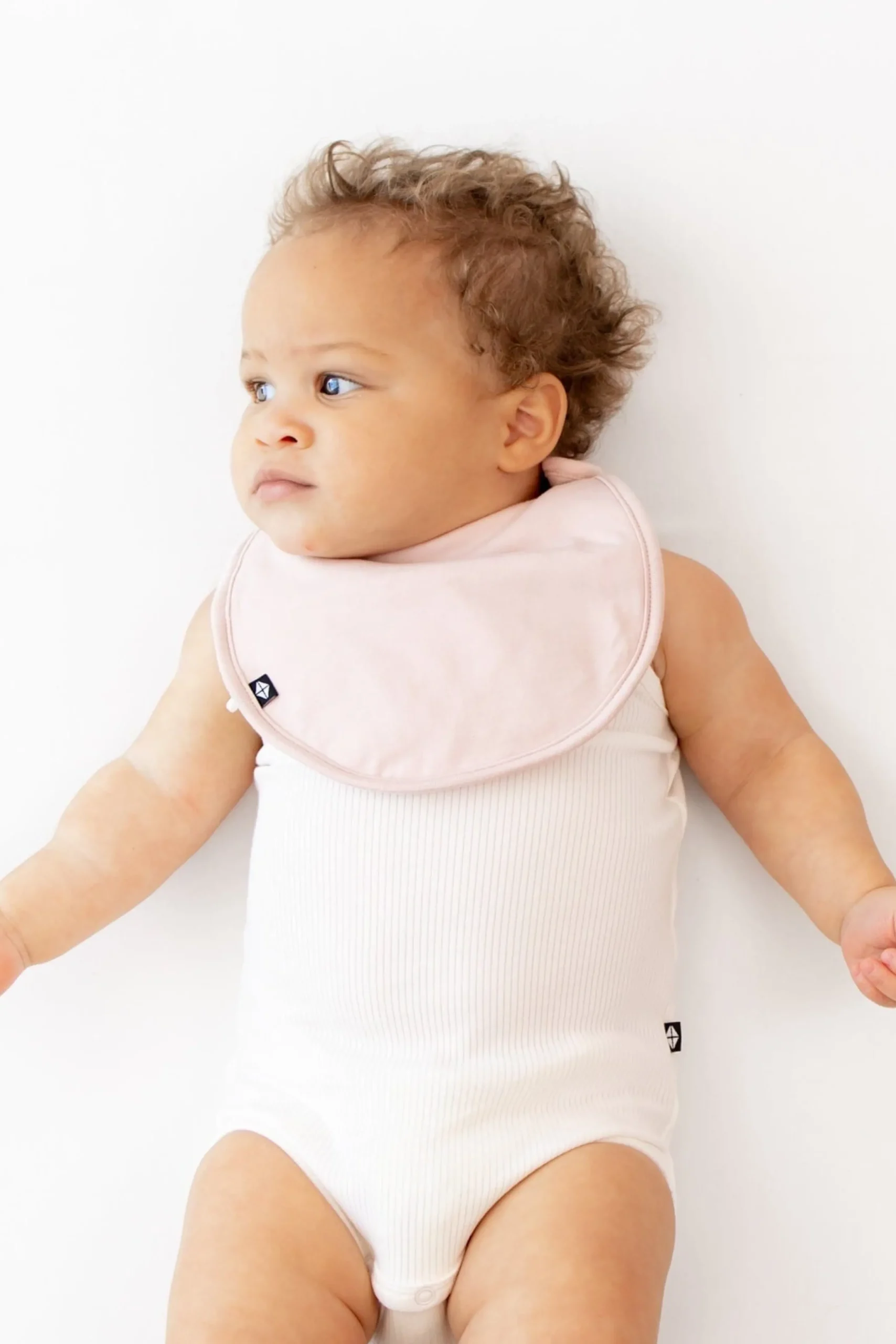 Cushy Bib in Blush