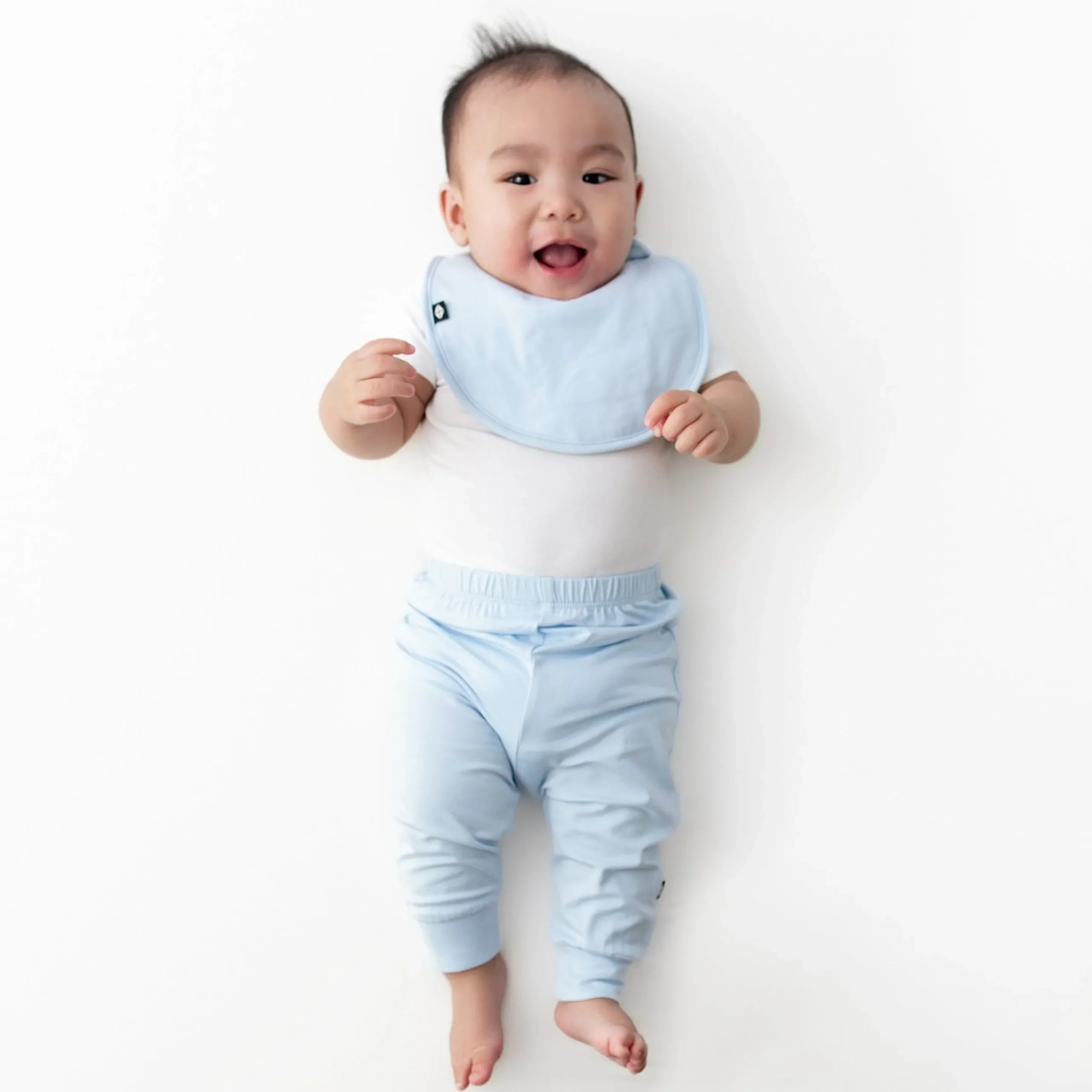 Cushy Bib in Breeze