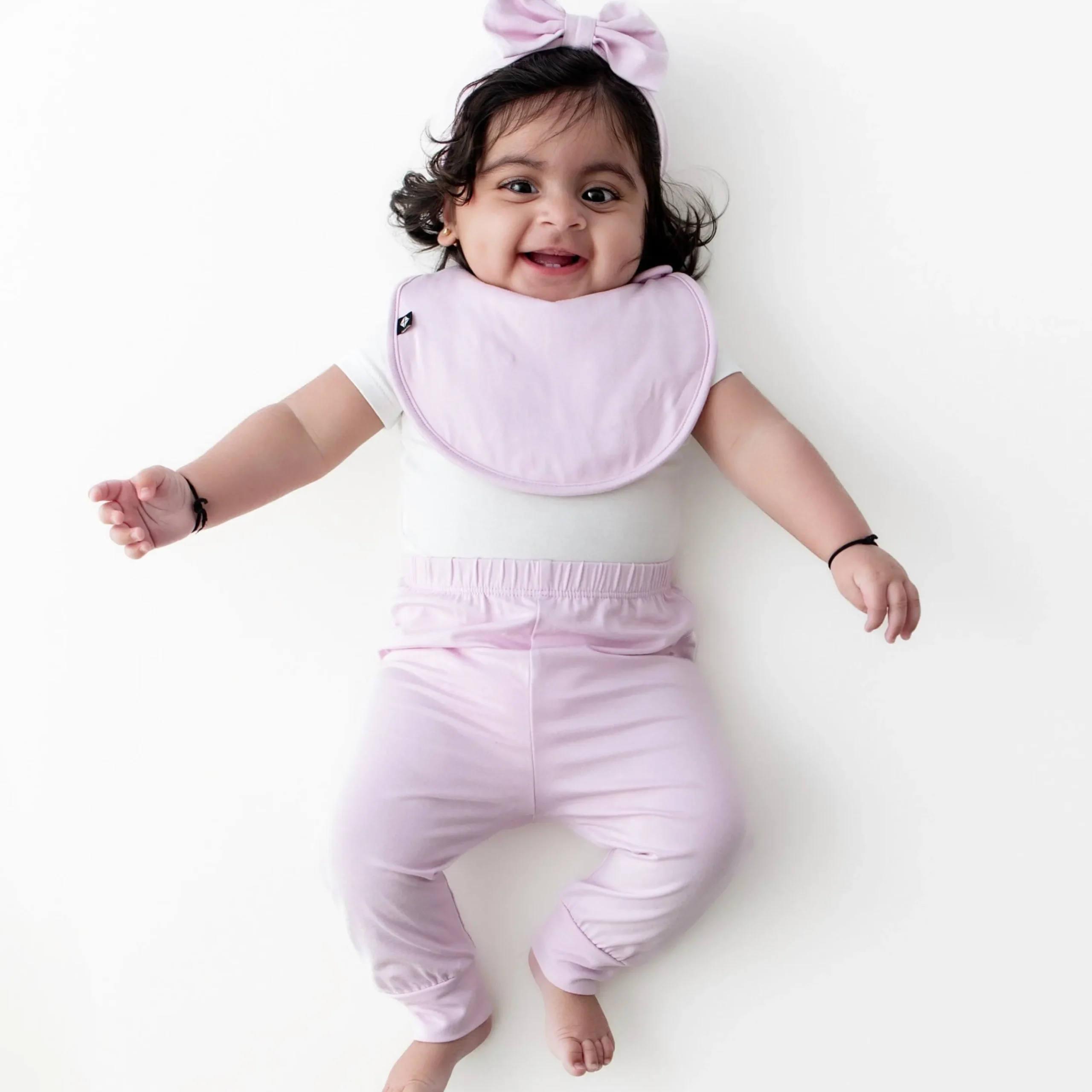 Cushy Bib in Thistle