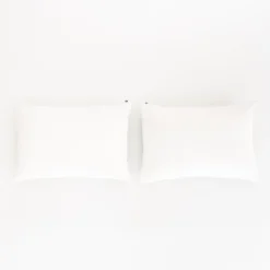 Fitted Sheet with Pillowcases in Cloud