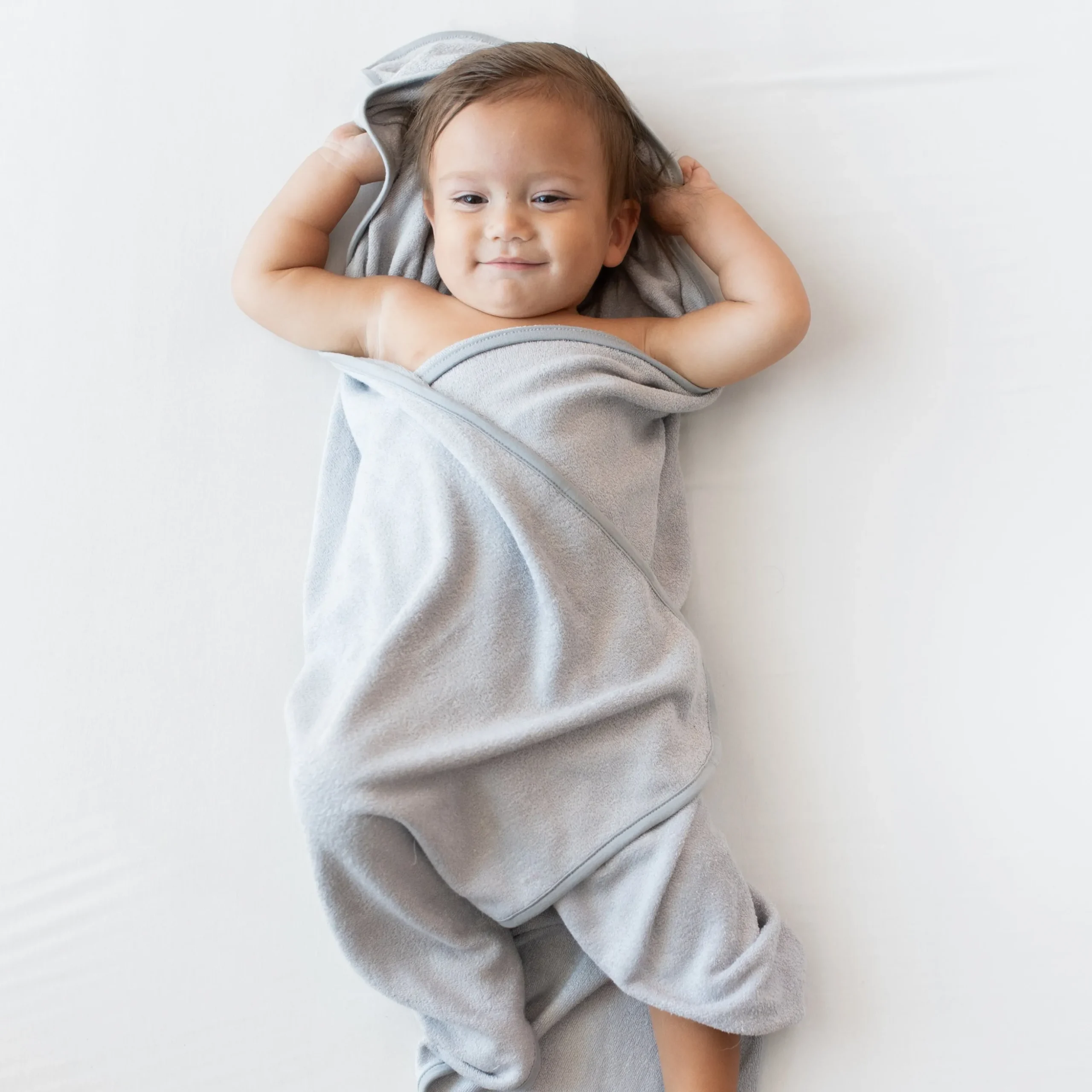 Hooded Bath Towel in Storm