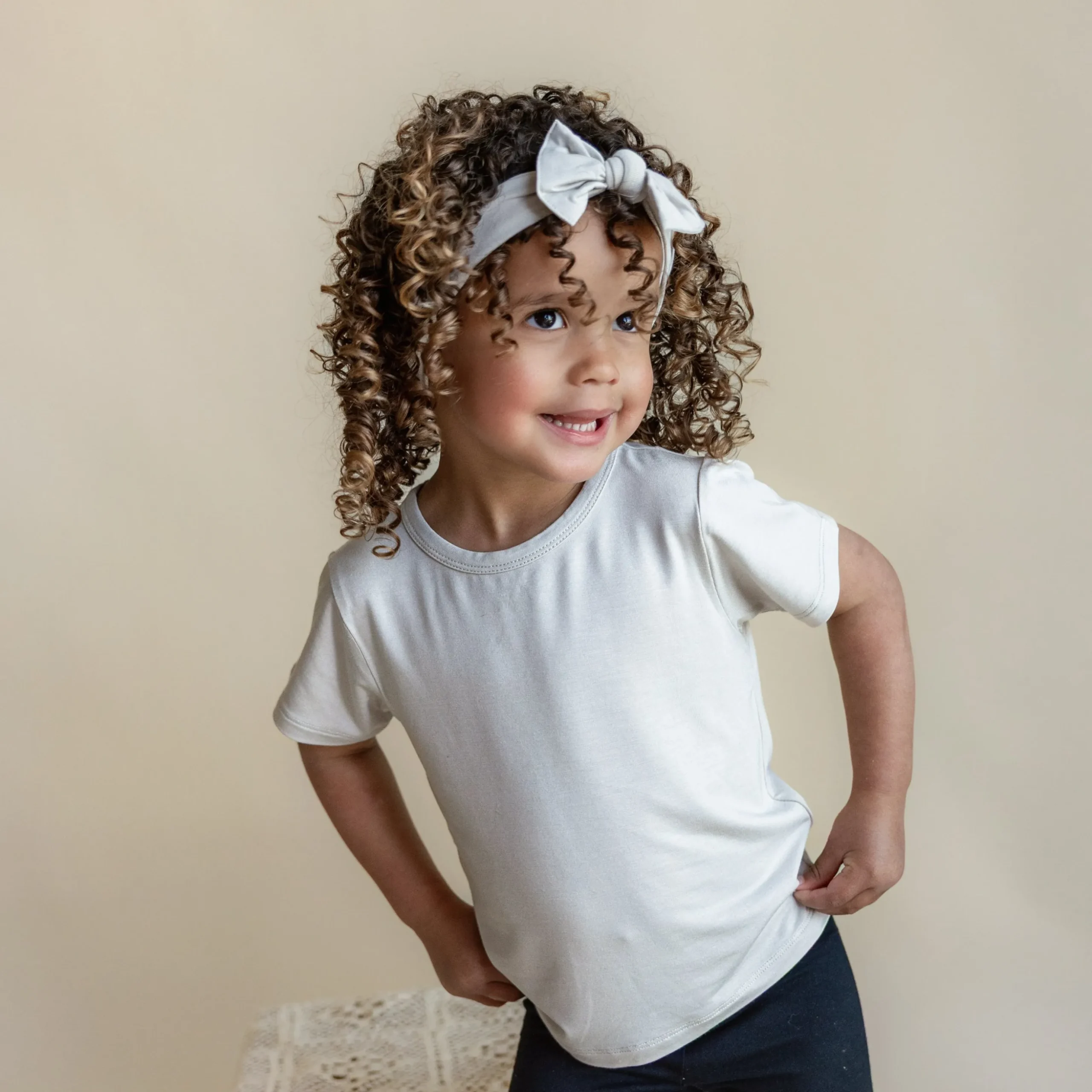 Knotted Bow Headband in Oat