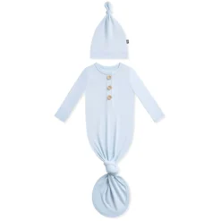 Knotted Gown with Hat Set in Breeze