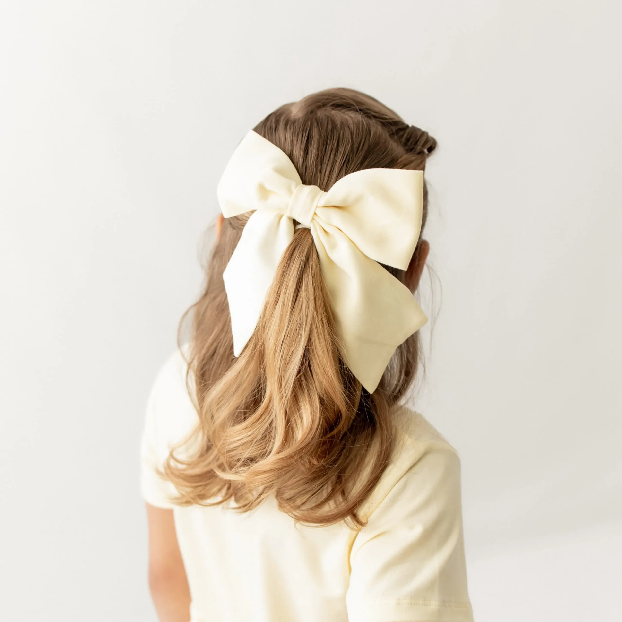 Large Alligator Clip Bow in Chamomile