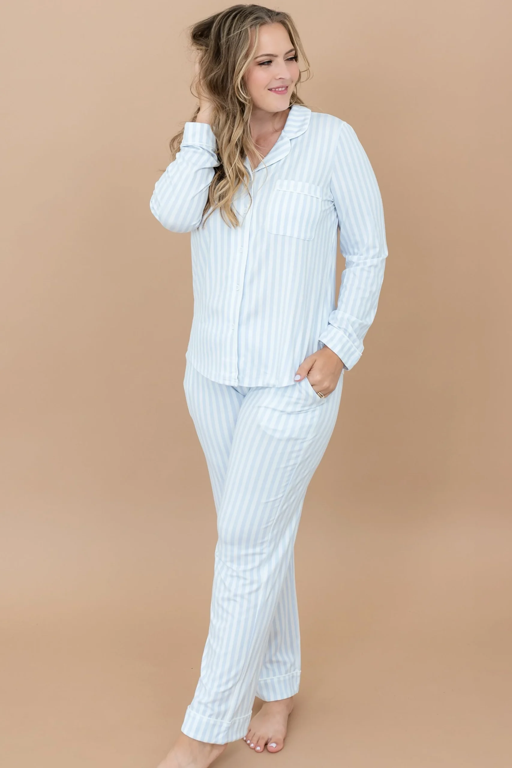 Long-Sleeved Women's Pajama Set in Small Mist Stripe with Cloud Trim