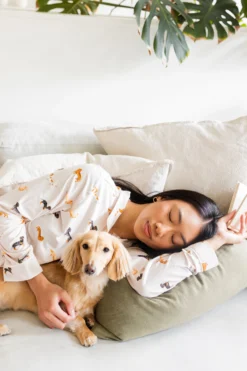 Long-Sleeved Women's Pajama Set in Dachshund