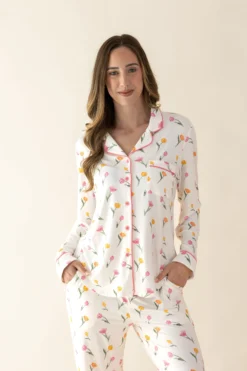 Long-Sleeved Women's Pajama Set in Tulip