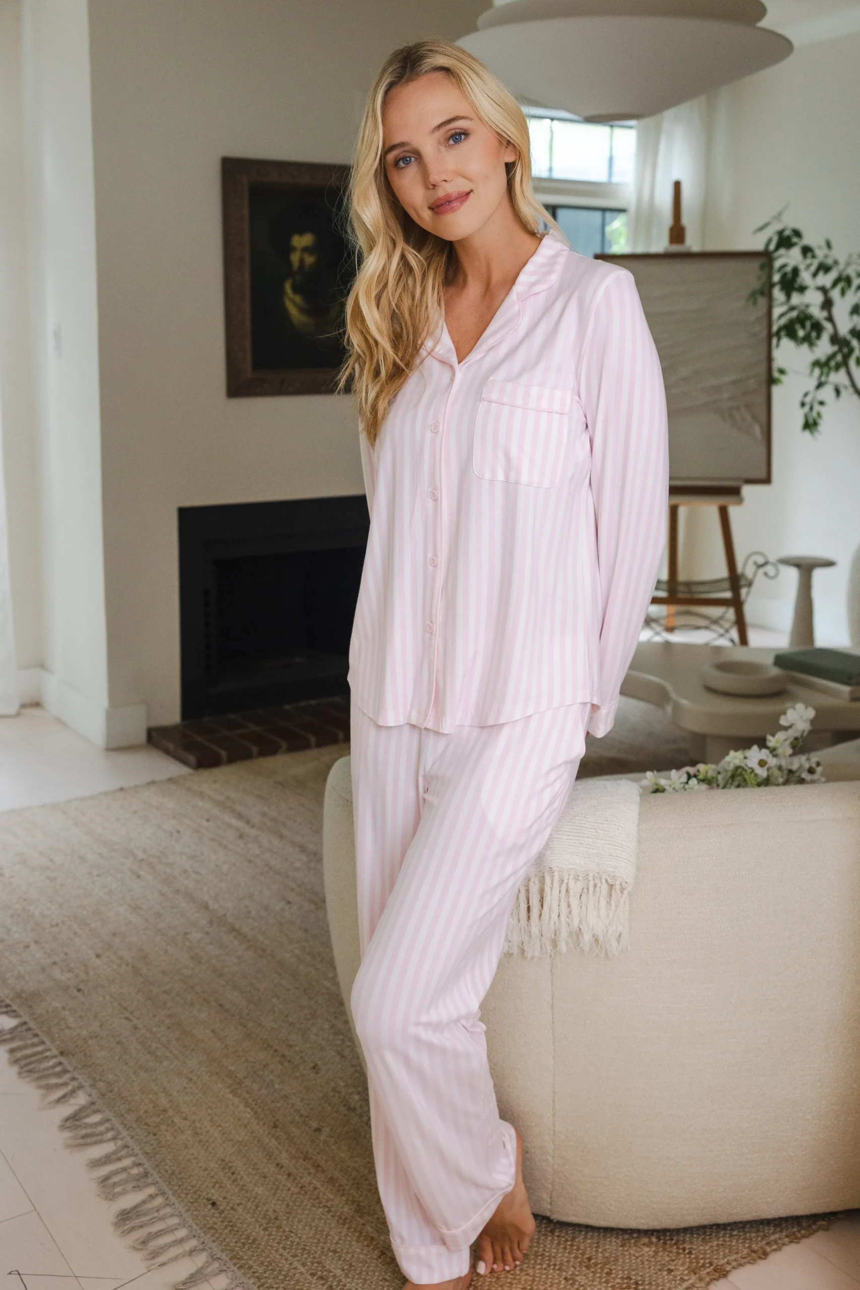 Long-Sleeved Women's Pajama Set in Small Sakura Stripe