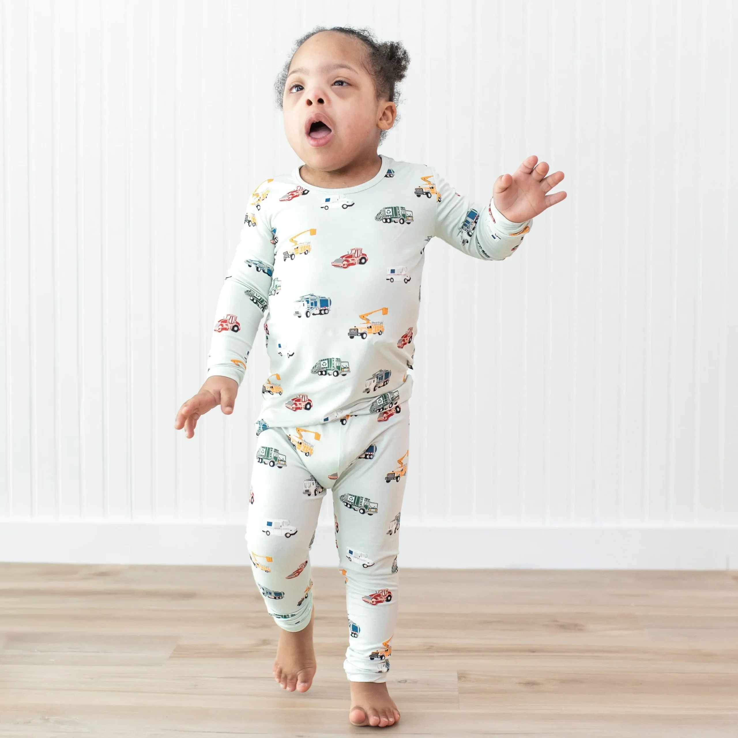 Long Sleeve Pajamas in City Vehicles