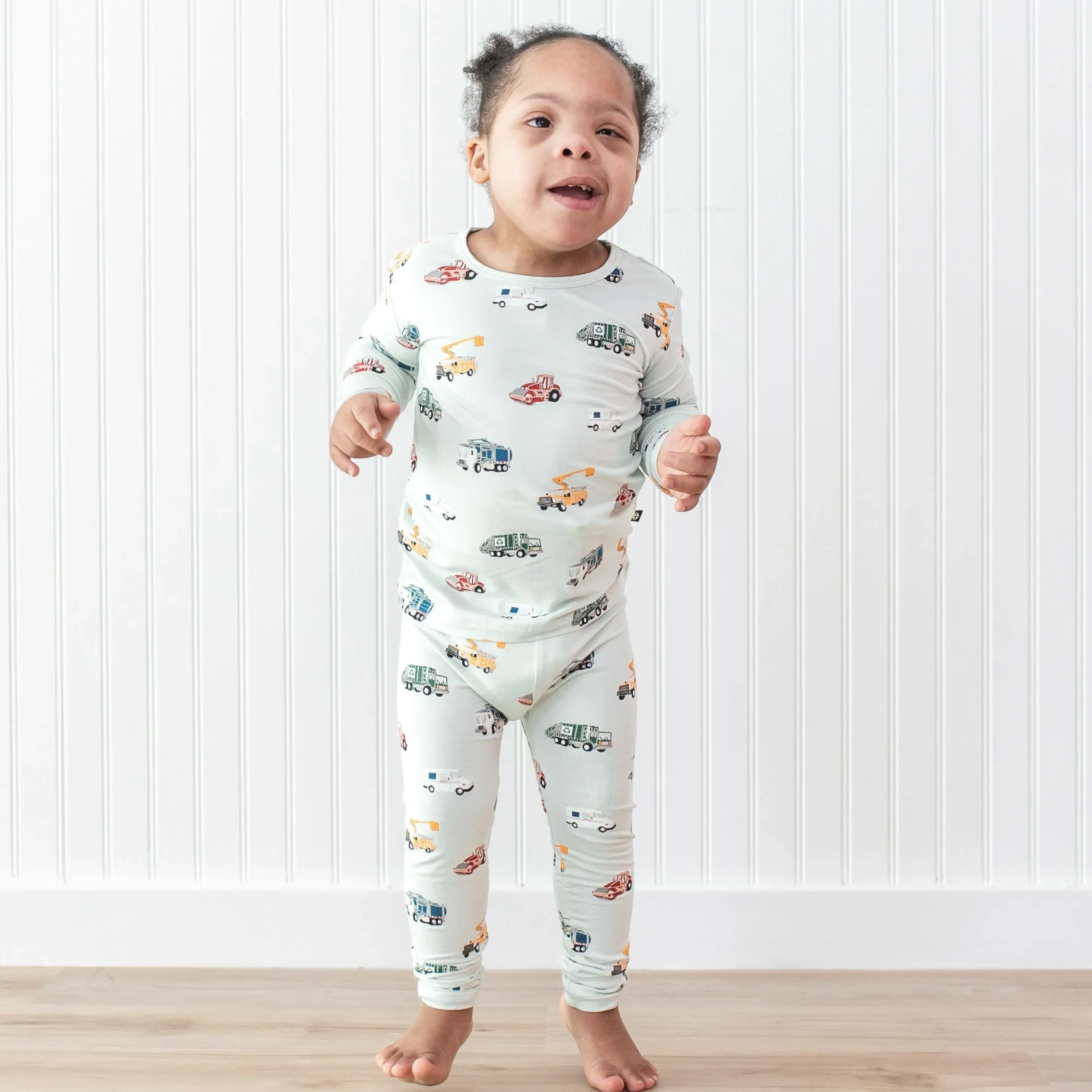 Long Sleeve Pajamas in City Vehicles
