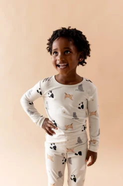 Long Sleeve Pajamas in Fluffy Cat