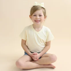 Medium Alligator Clip Bow in Chamomile