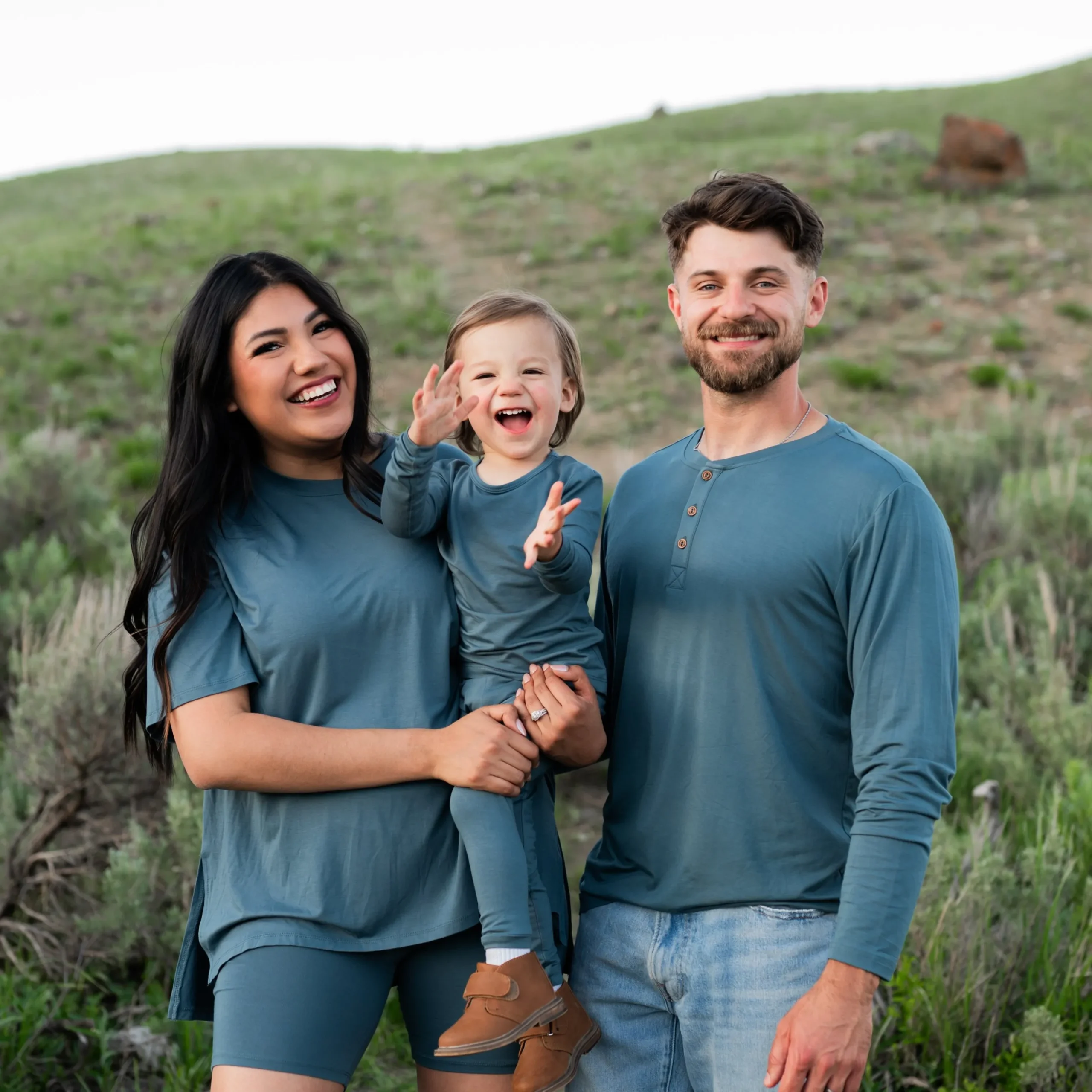 Men's Long Sleeve Henley Top in Atlantic