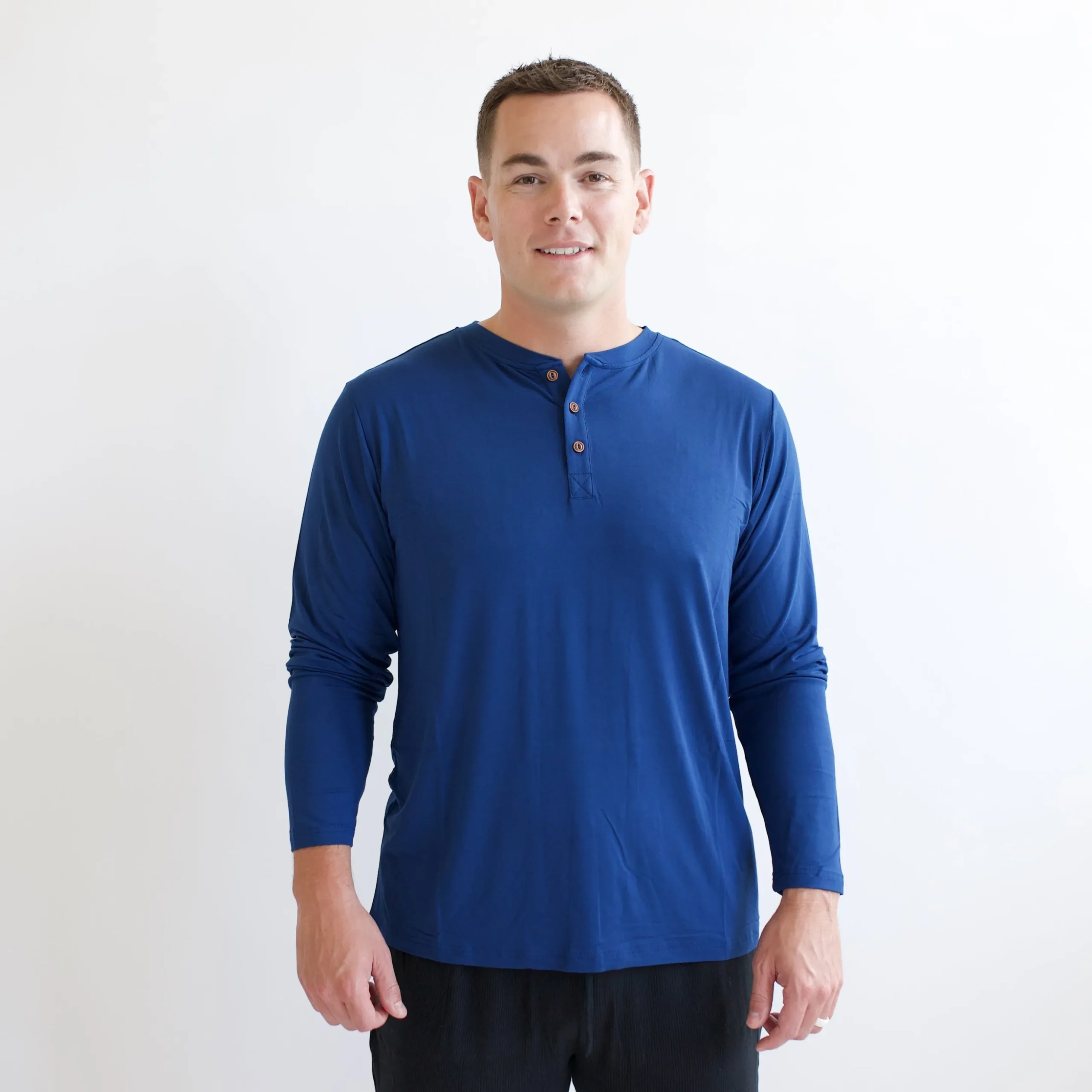 Men's Long Sleeve Henley Top in Tahoe