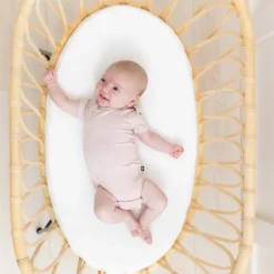 Oval Bassinet Sheet in Cloud