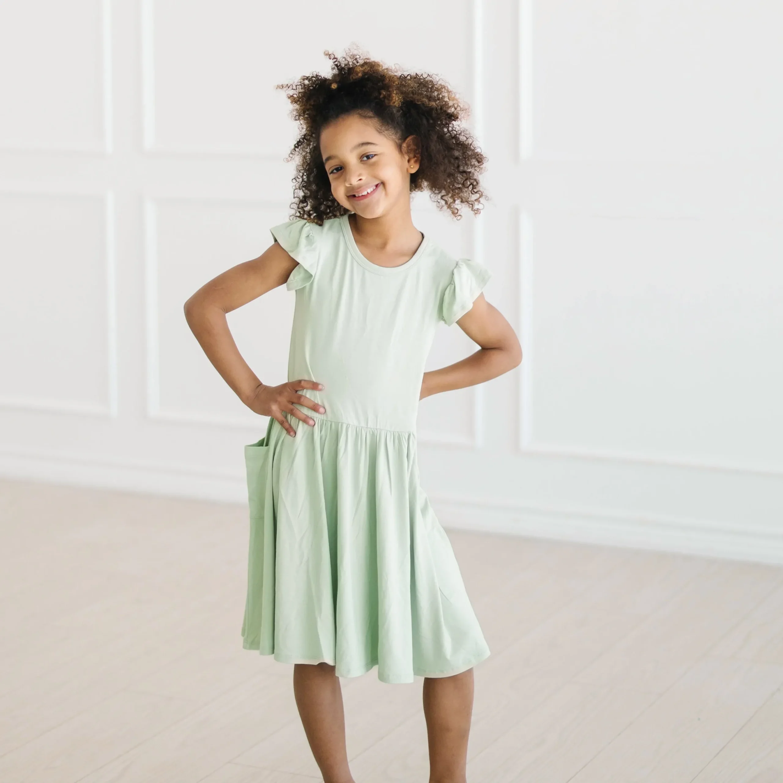 Pocket Dress in Basil
