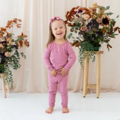 Ribbed Henley Set in Apple Blossom