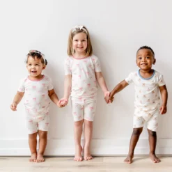 Short Sleeve Pajamas in Bow