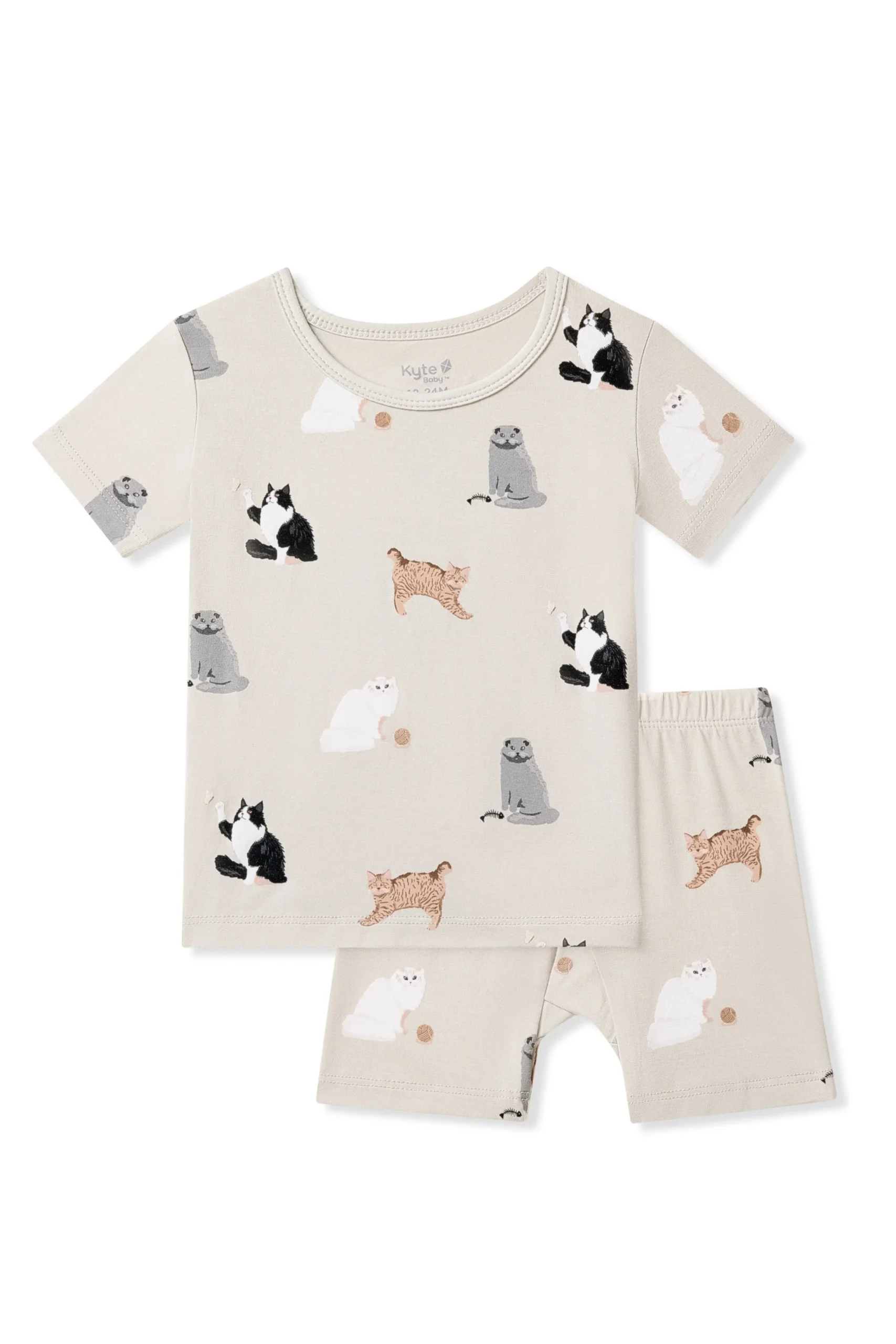 Short Sleeve Pajamas in Fluffy Cat