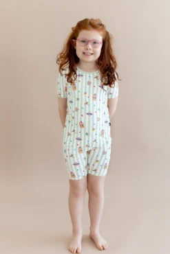 Short Sleeve Pajamas in Honeydukes