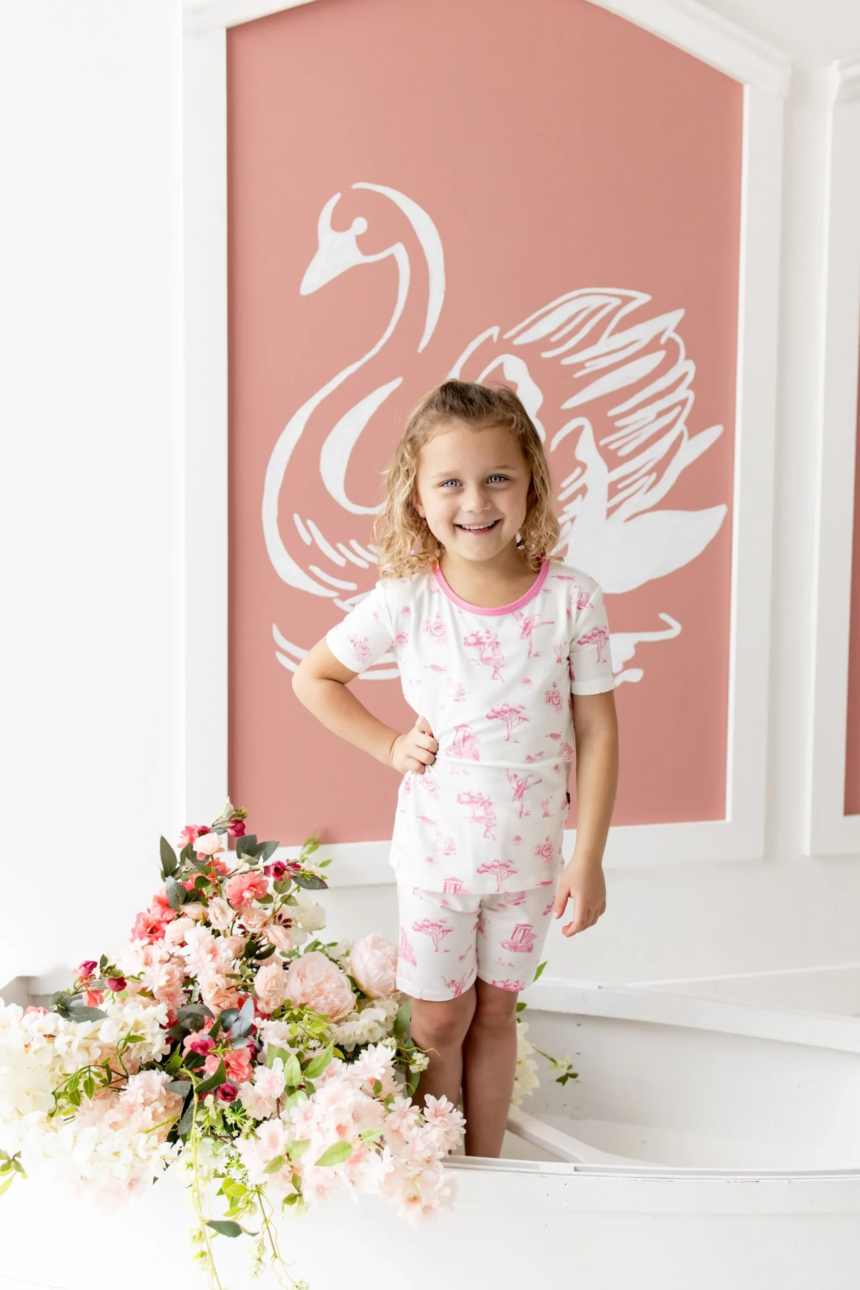 Short Sleeve Pajamas in Toile Ballet
