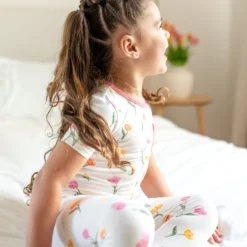 Short Sleeve with Pants Pajamas in Tulip