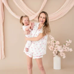 Short Sleeve with Pants Pajamas in Bow