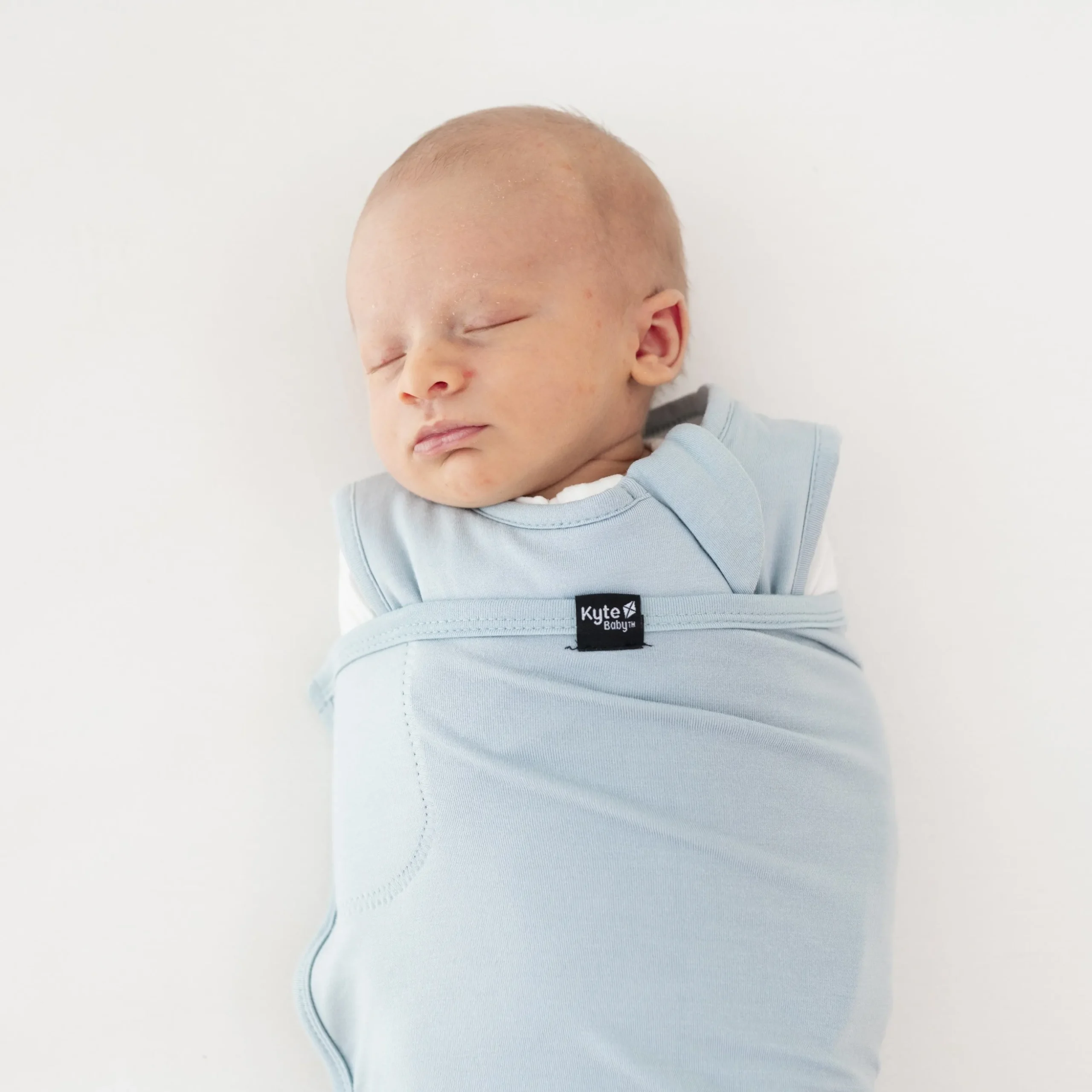 Sleep Bag Swaddler in Fog 1.0
