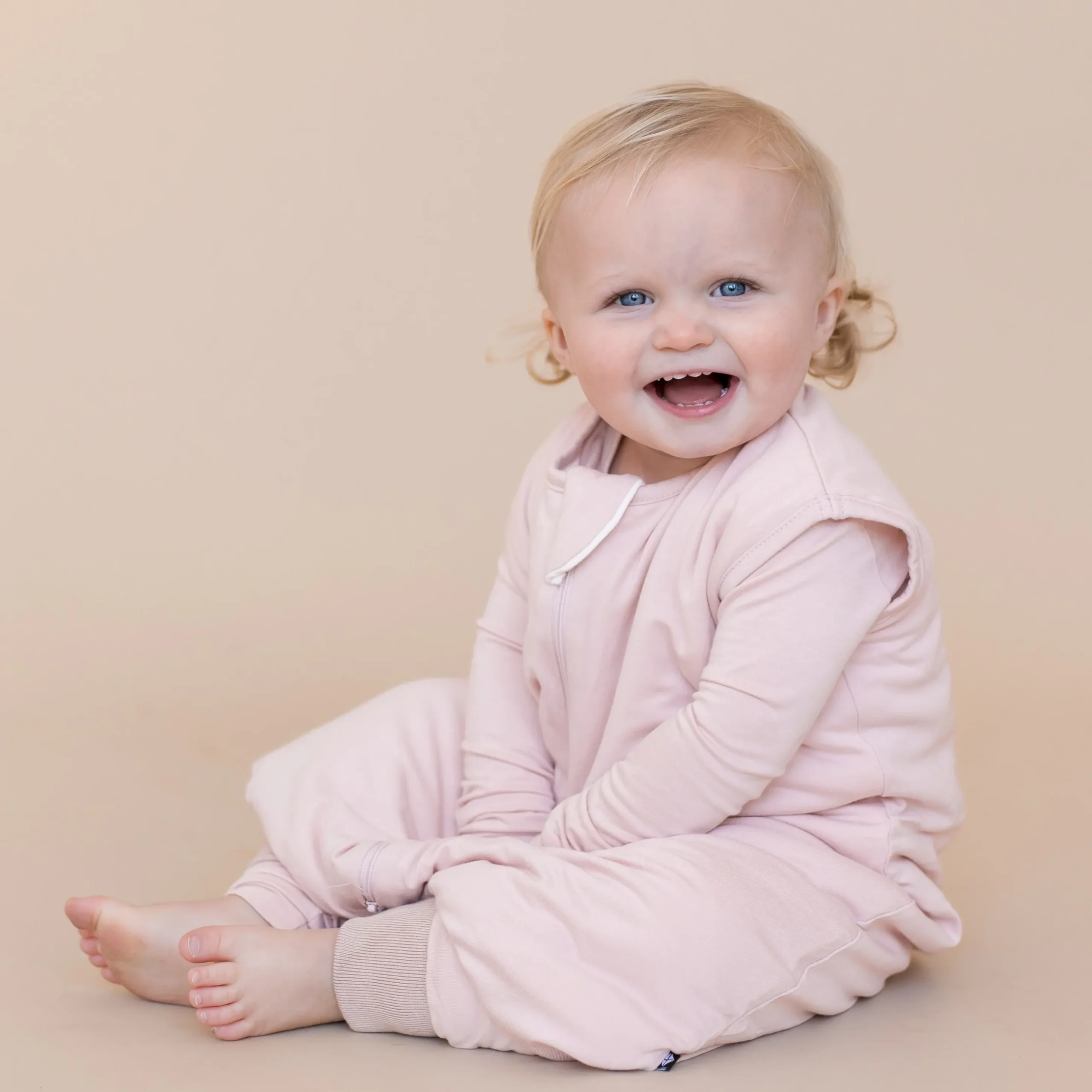 Sleep Bag Walker in Blush 1.0
