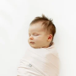 Swaddle Blanket in Blush