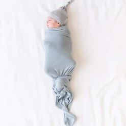 Swaddle Blanket in Fog