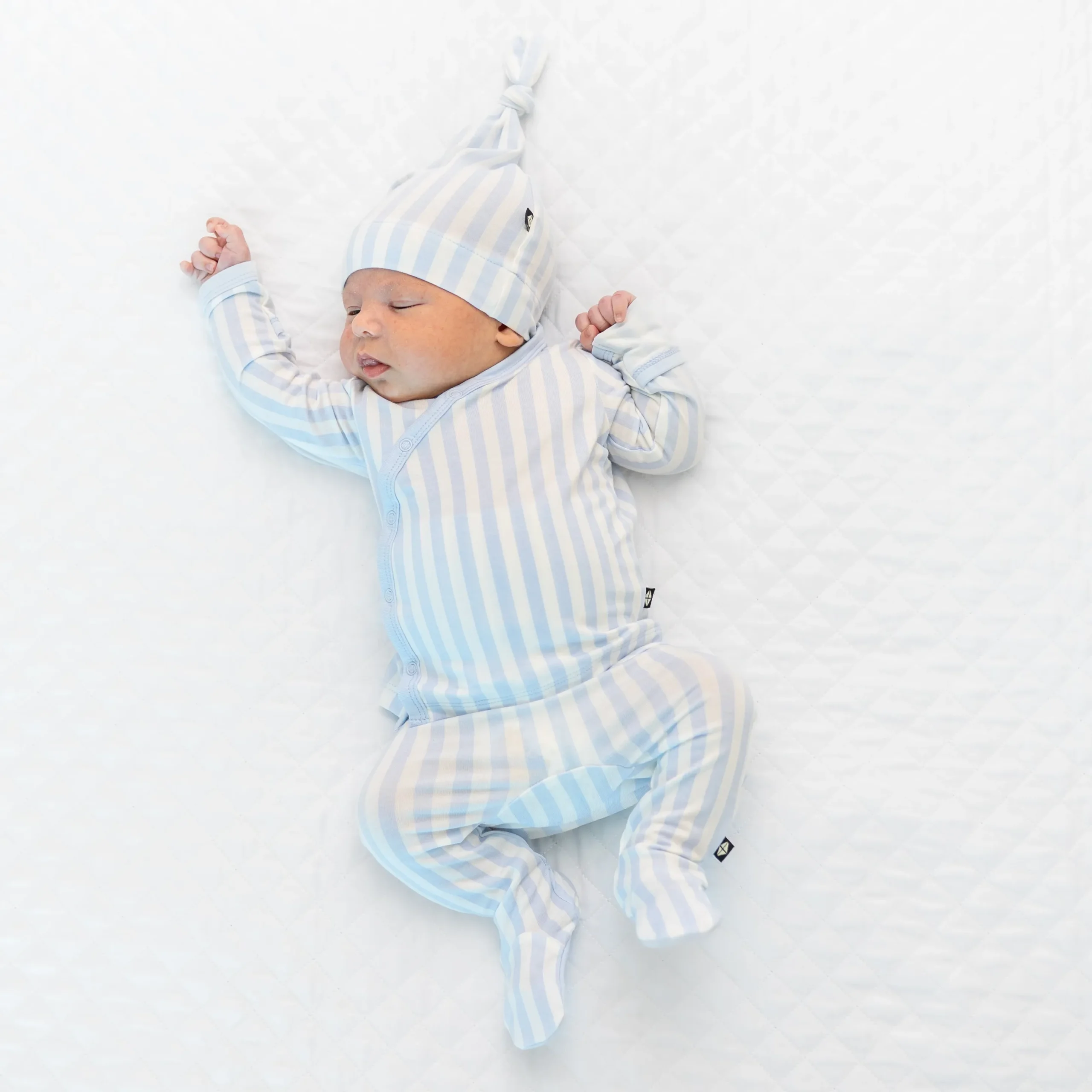 Take Me Home Set with Cap in Small Mist Stripe