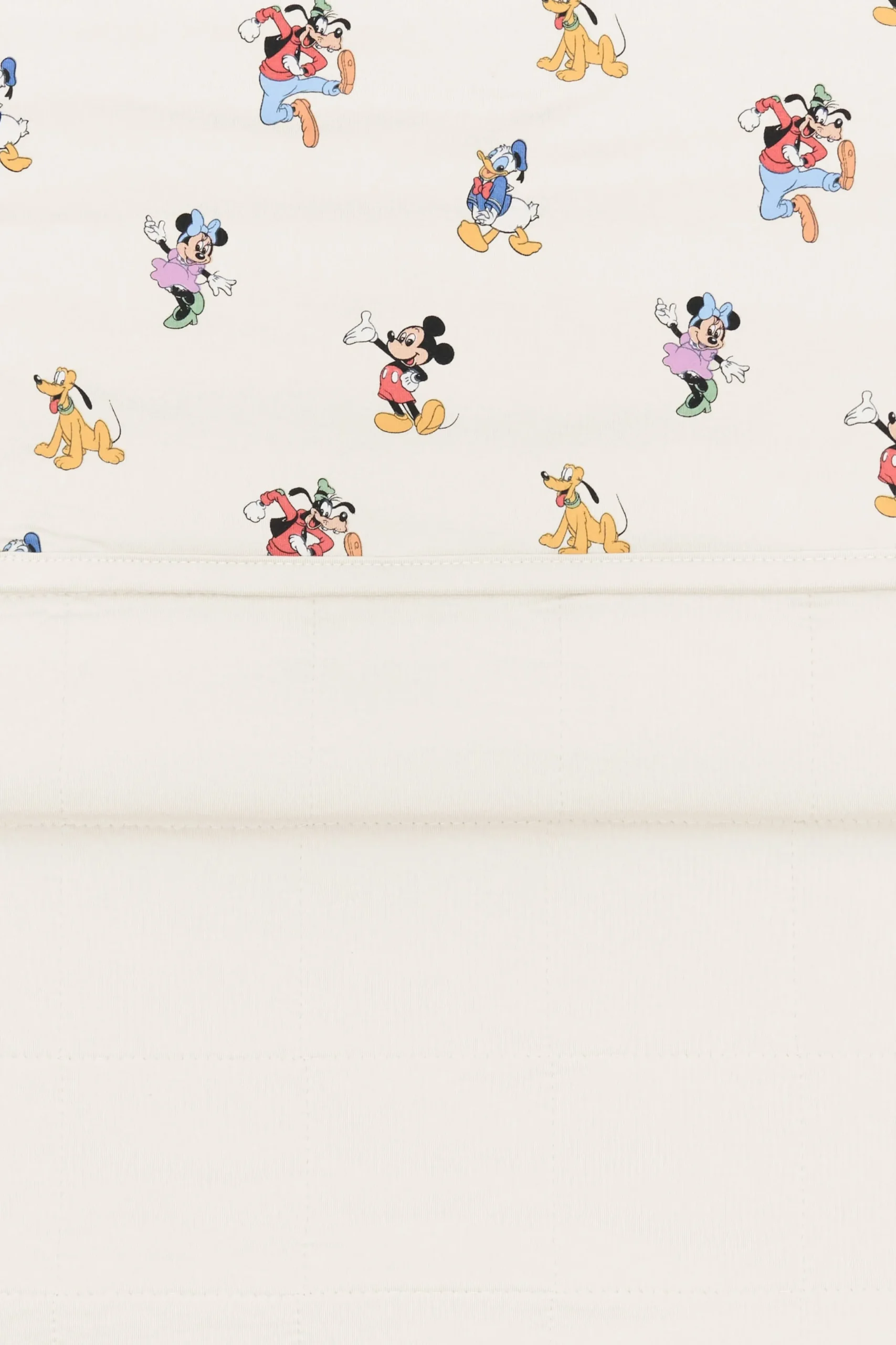 Toddler Blanket in Mickey Mouse and Friends 1.0