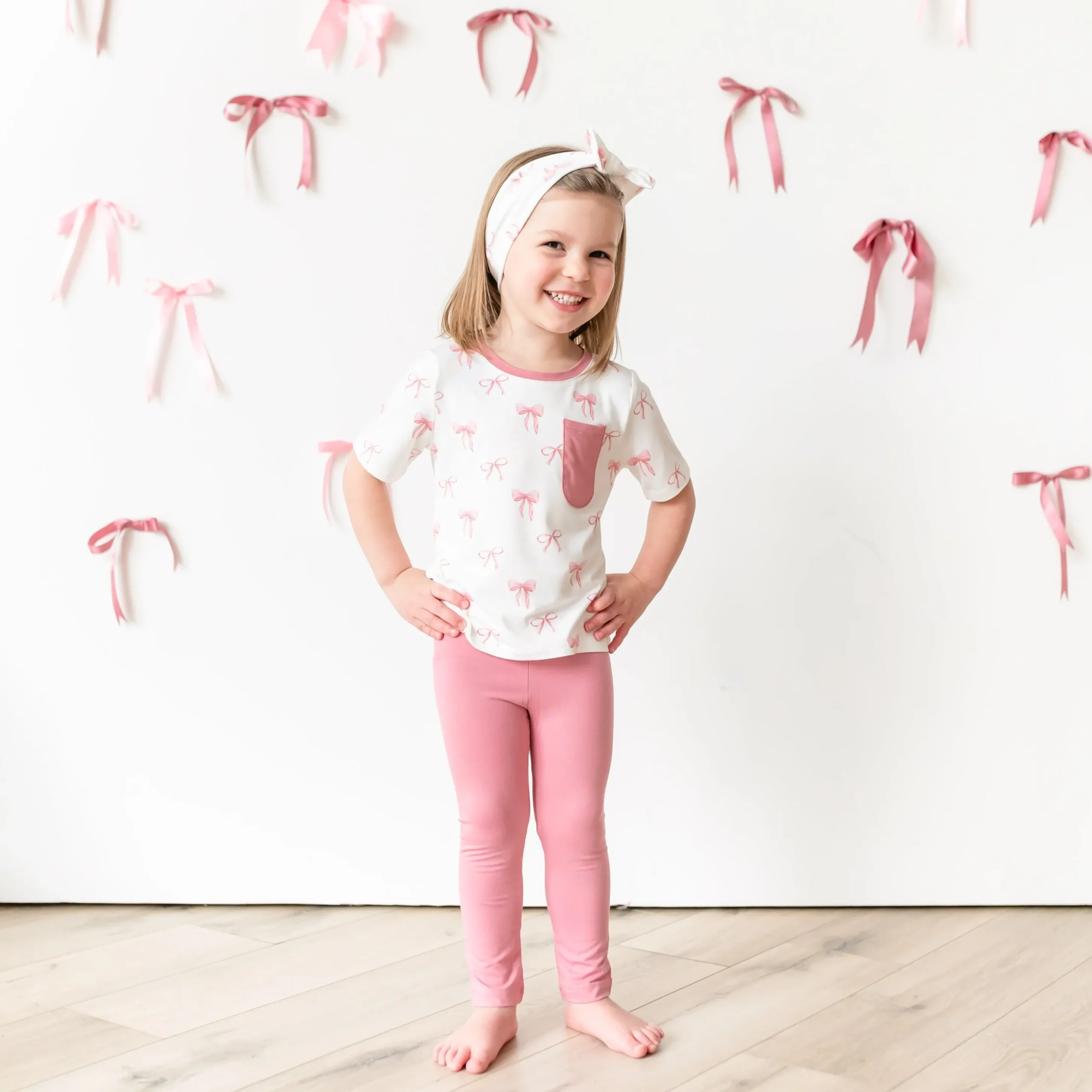 Toddler Crew Neck Tee in Bow