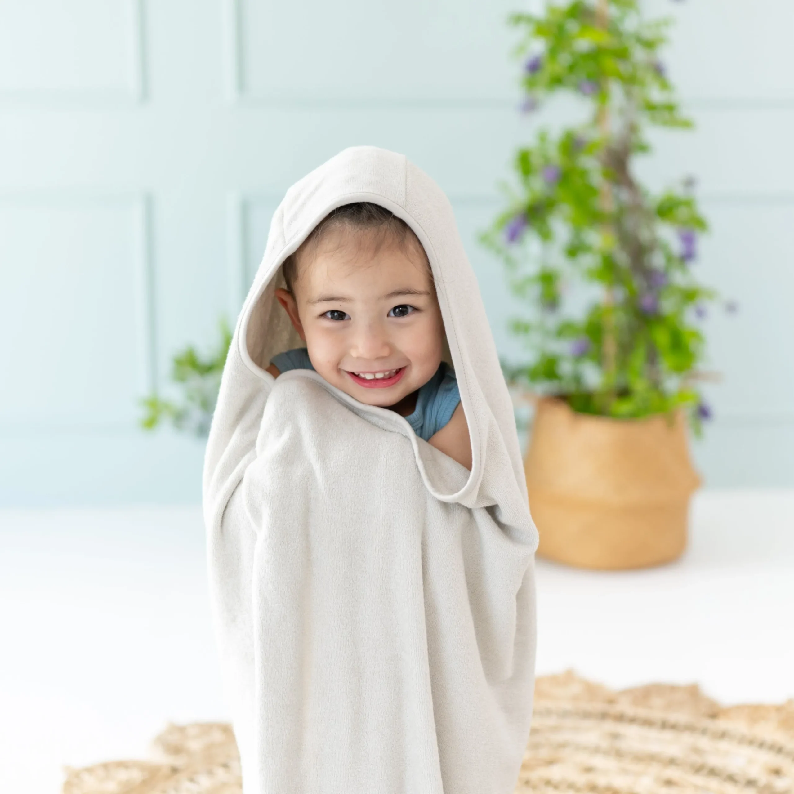 Toddler Hooded Bath Towel in Oat