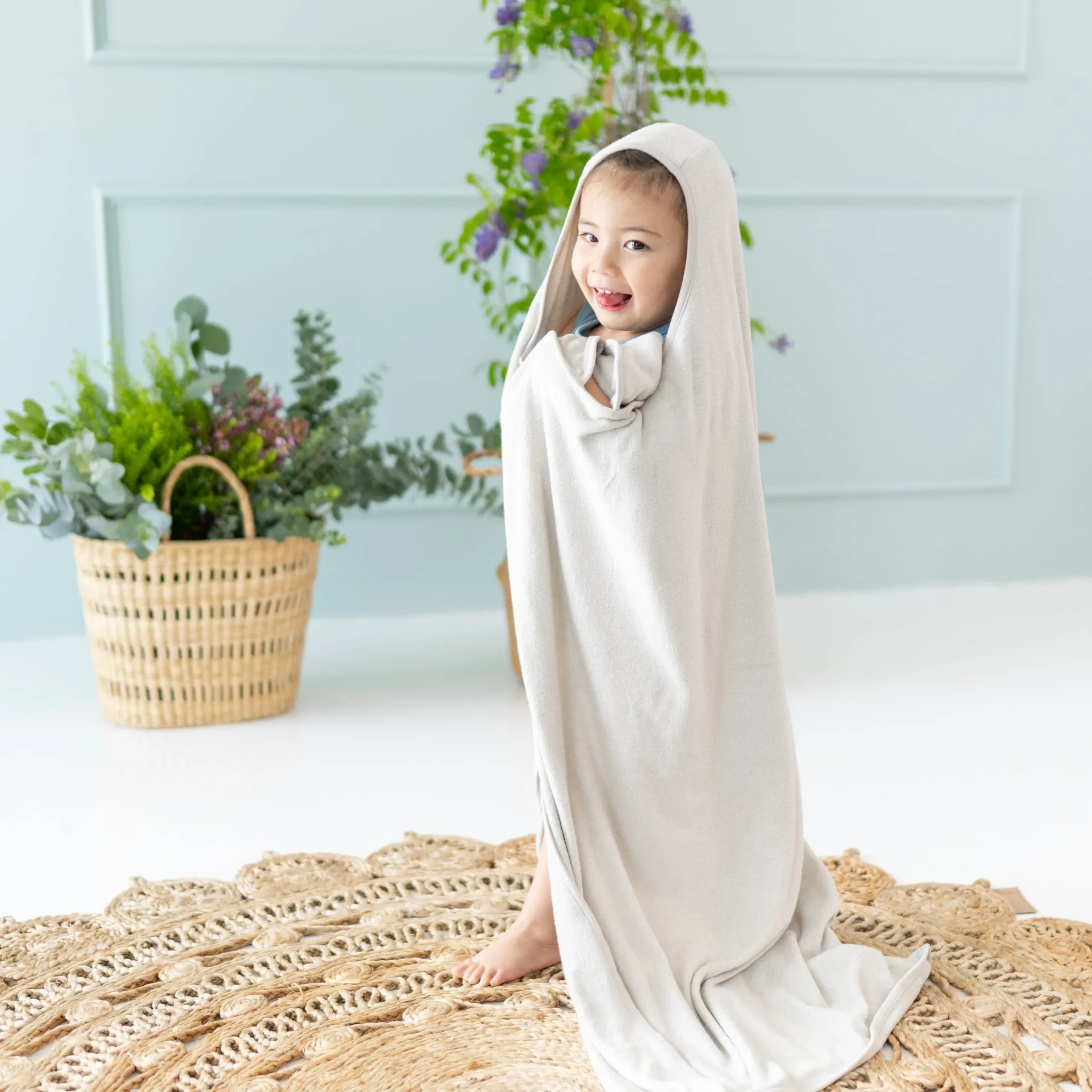Toddler Hooded Bath Towel in Oat