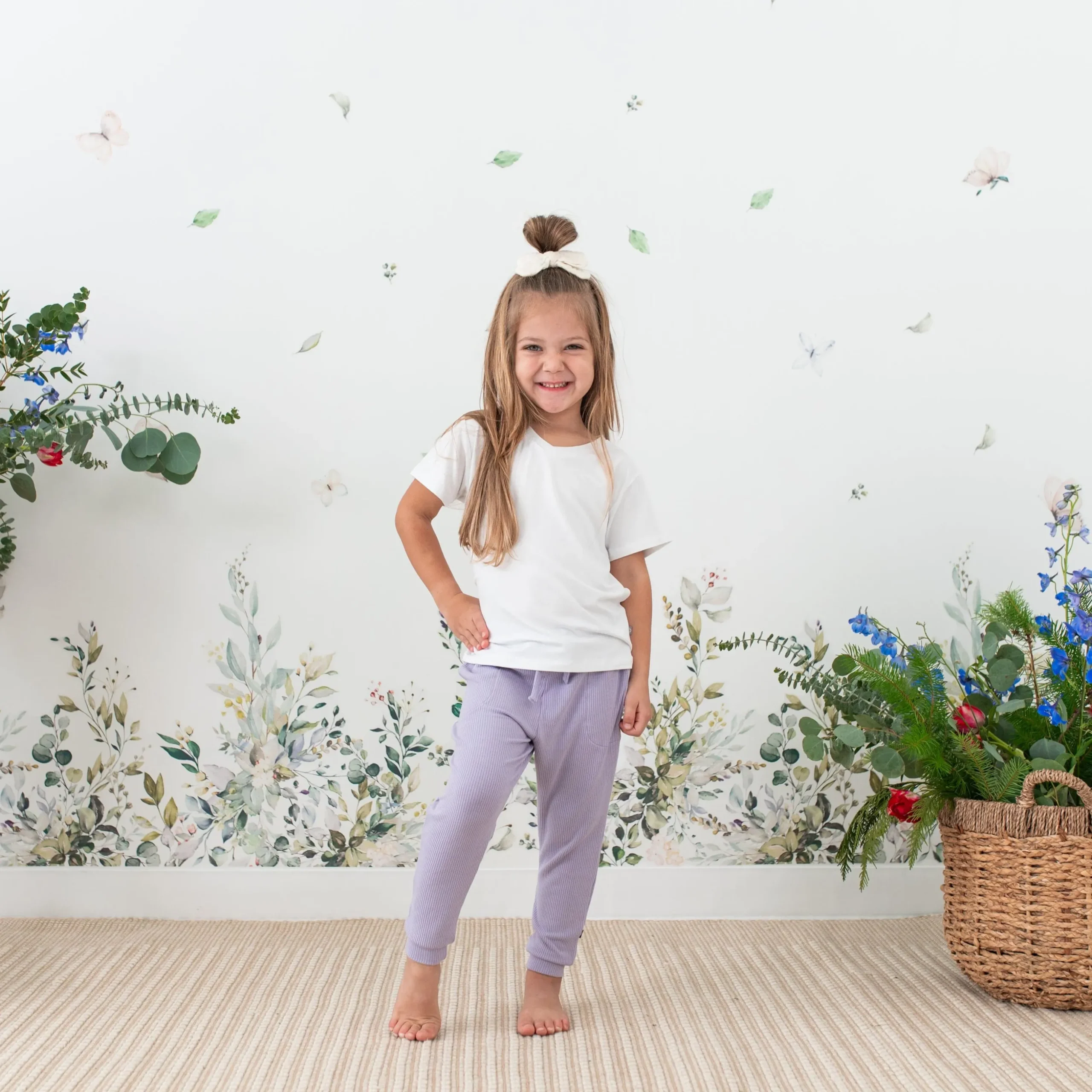 Toddler V-Neck Tee in Snow