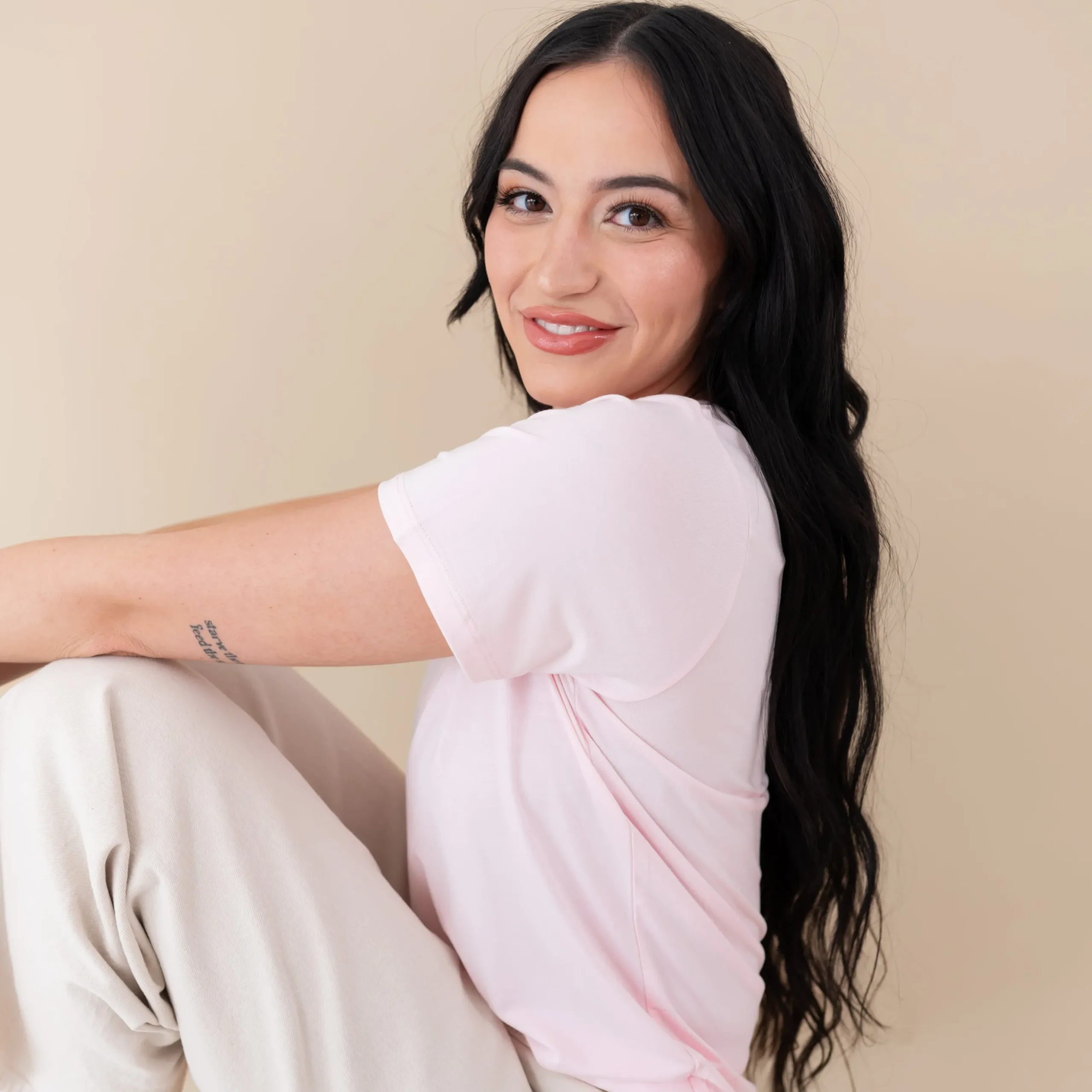 Women's Crew Neck Tee in Sakura