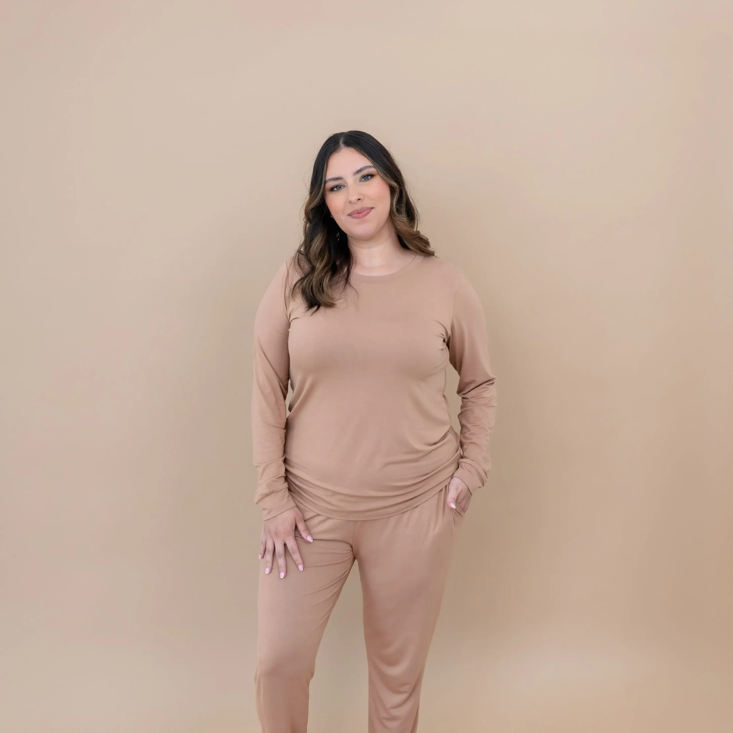 Women's Jogger Pajama Set in Latte