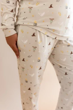 Women's Jogger Pajama Set in Starry Icon